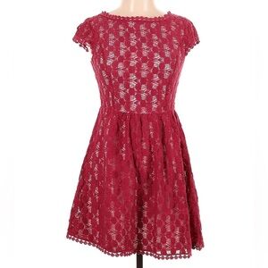 Kensie -Crochet Red Lace White Lined Fit Flare Dress Size large